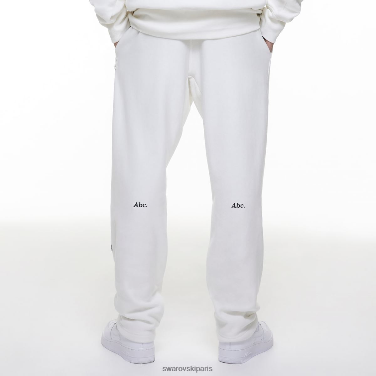 les pantalons de survêtement Swarovski objets gris déplacés par des pantalons de survêtement de réfraction blanc RZD0XJ1503